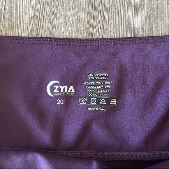 Zyia Active Women's 20 Cropped Leggings - Picture 2 of 7